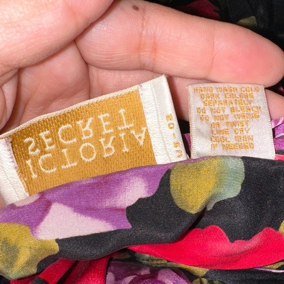 Victorias Secret Medium Large silk robe gold label vintage Matching slip small - Picture 7 of 12